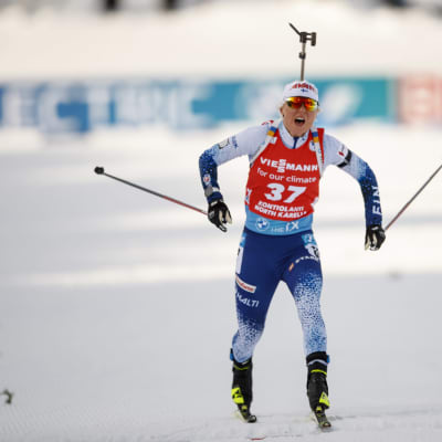 Mari Eder tulee maaliin Kontiolahden maailmancupissa