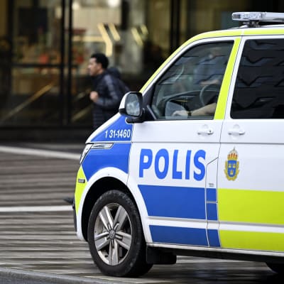 Poliisiauto Tukholmassa.