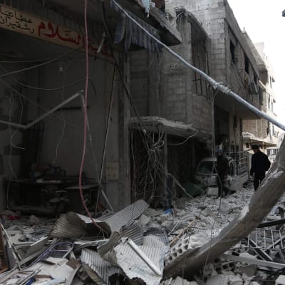 Ruiner i östra Ghouta efter bombningar.