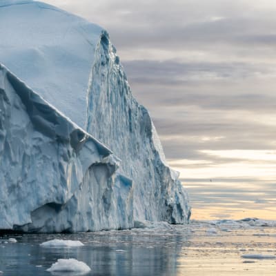 Jäävuori Grönlannin Ilulissatissa