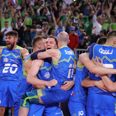 Slovenien spelar om EM-guld i volleyboll.