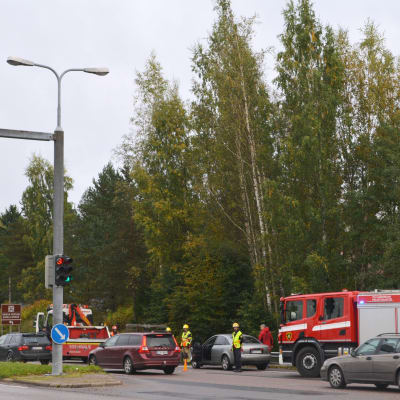 Trafikolycka vid korsningen av Hornhattulavägen och Västra Mannerheimleden i Borgå 22.09.17
