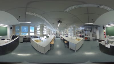 En 360-graders bild på ett laboratorium vid Östra Finlands universitet