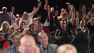 Sannfinländare på partikongress i Jyväskylä 11.6.2017.