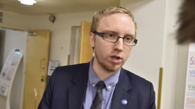 Simon Elo