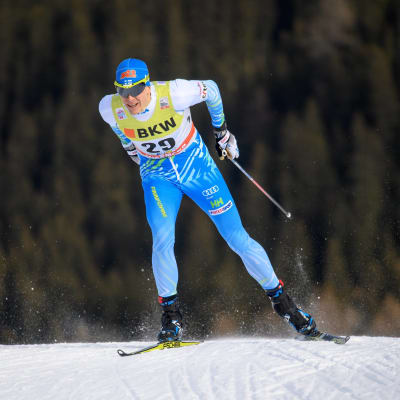 Matias Strandvall misslyckades i världscupkvalet i Falun.