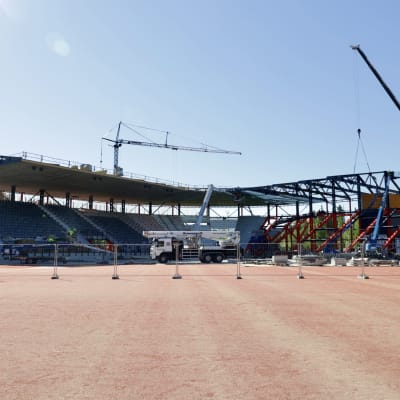 Manse PP:n pesäpallojoukkueen rakentuva stadion.