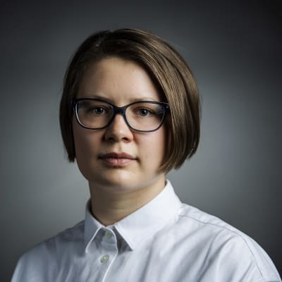 Kuvassa on vapaa toimittaja Anna-Sofia Nieminen lokakuussa 2020.