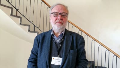 Björn Månsson i Hangö stadshus vid Folktingets session 2017.