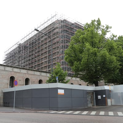 Riksdagshusets renovering i juli 2015.