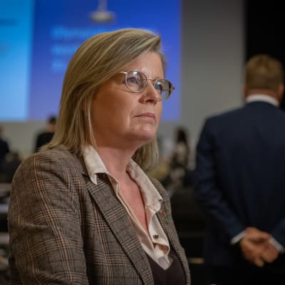 Sari Rautio Suomen Olympiakomitean syyskokouksessa Vantaalla 21.11.2020