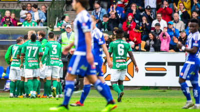 KPV firar mål mot HJK.