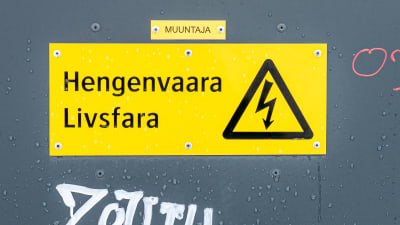 Sähkömuuntajakoppi.