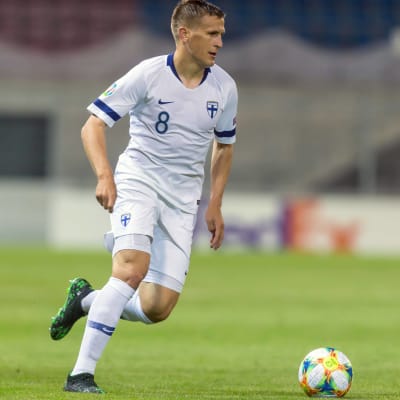 I juni spelade Robin Lod EM-kval mot Liechtenstein.