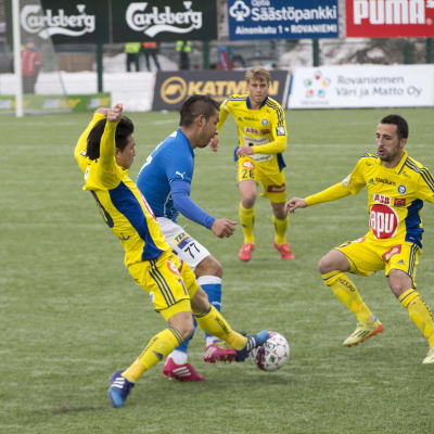 HJK åkte hem med tre poäng från Rovaniemi.
