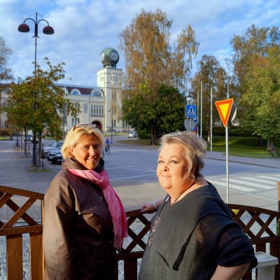 Tiina Gäddnäs och Virve Tiala.