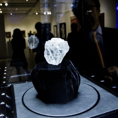 Världens största oslipade diamant Lesedi La Rona.