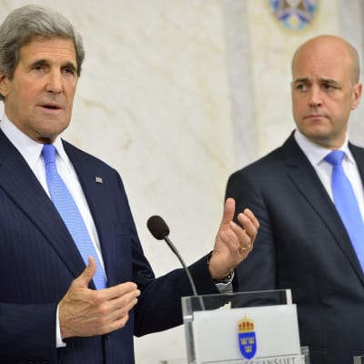John Kerry vid en presskonferens i Stockholm 14.05.2013.