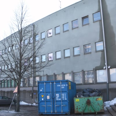 Den fuktskadade polisstationen i Borgå feb. 2019