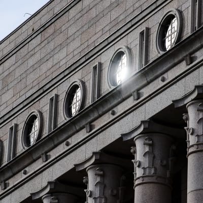 Eduskuntatalo 20. syyskuuta 2022.