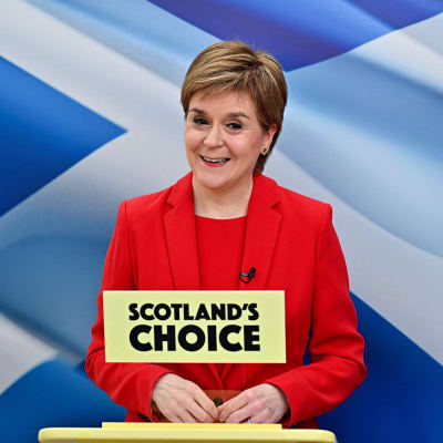 SNP:s ledare Nicola Sturgeon i Skottland för kampanj inför parlamentsvalet 6.5.2021 