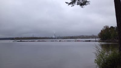 Vy över Lojo och Lojosjön.
