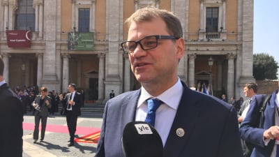 Juha Sipilä intervjuas i Rom.
