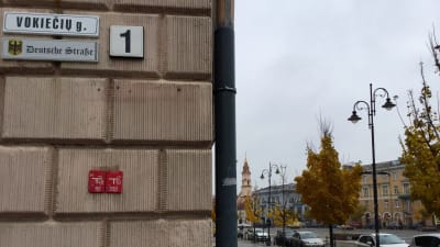 Hörnet av Tyska gatan och det gamla Rådhustorget i Vilnius.