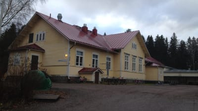 Gammelbacka skolas huvudbyggnad.