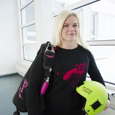 Fallskärmshoppare Susan Hammarström