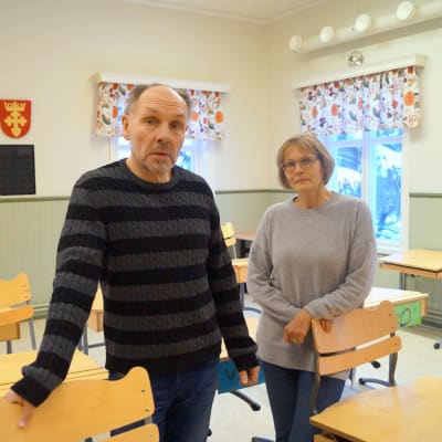 Rektor Johan Boholm och läraren Agneta Östman. 