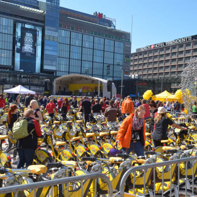Stadscyklarnas lanseringsevenemang på Narinken 2.5.2016