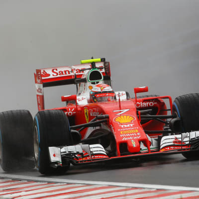 Kimi Räikkönen hade otur i Ungern.