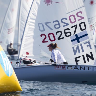 Tuula Tenkanen säkrade Finlands andra OS-plats i segling.