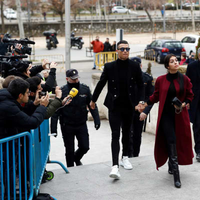 Cristiano Ronaldo på väg till domstolen i Madrid