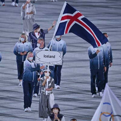 Island på OS-invigningen i Tokyo.