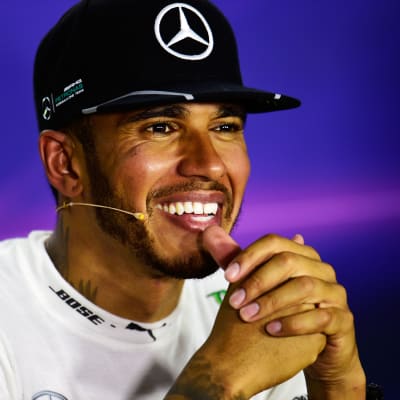 Lewis Hamilton ler.