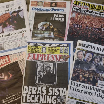 Svenska dagstidningar uppmärksammar Charlie Hebdo