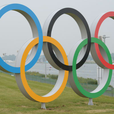 Olympiska ringarna i London 2012.