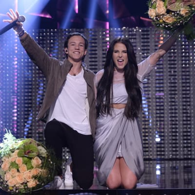 Frans Jeppson-Wall och Molly Sandén gick vidare från Melodifestivalens deltävling fyra år 2016.