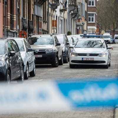 Polisräd i Etterbeek 9.4.2016