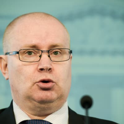 Justitie- och arbetsminister Jari Lindström