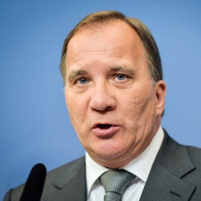 Sveriges statsminister Stefan Löfven under en presskonferens om it-skandalen 24.7.2017.