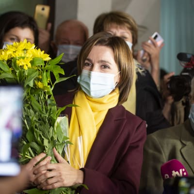Länsimielinen ja korruptionvastaisuudella kampanjoinut Maia Sandu on voittanut Moldovan presidentinvaalit.