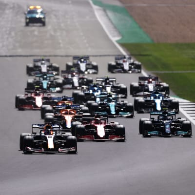 Formula 1 -sarjan kilpailu Ison-Britannian Silverstonen radalla.