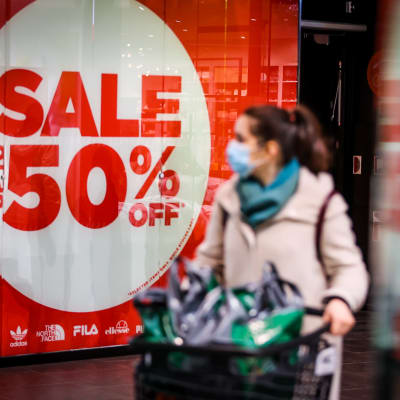 Joulun 2020 alennusmyynnit alkoivat kauppakeskus Mall of Triplassa.