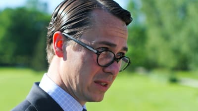 Försvarsminister Carl Haglund på Gullranda