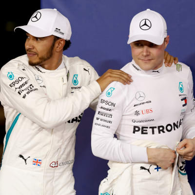Lewis Hamilton och Valtteri Bottas är stallkamrater vid Mercedes.