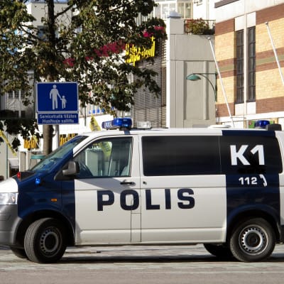 Polisbil