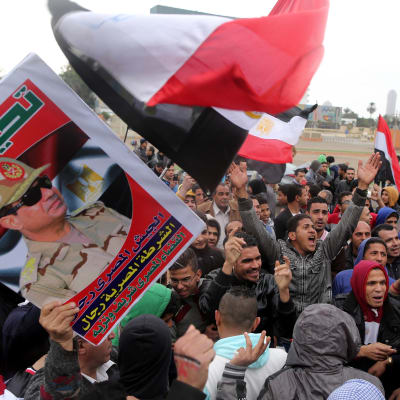 Endast regeringsanhängare tilläts delta i demonstrationen på Tahrirtorget inför 5 årsdagen av massprotesterna mot president Hosni Mubarak den 25 februari.